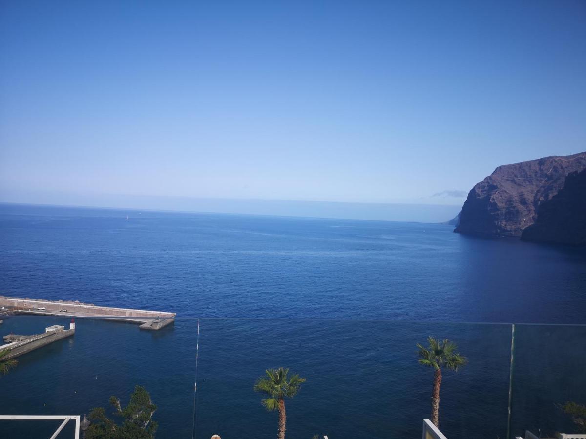 Magnificent Apt. With Sea View, Cliff & Marina Santiago del Teide Exteriör bild