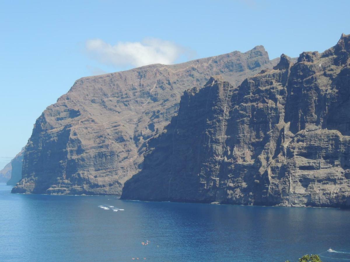 Magnificent Apt. With Sea View, Cliff & Marina Santiago del Teide Exteriör bild